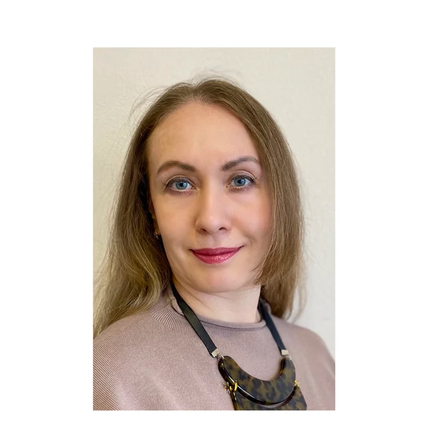 Альбрехт Ирина Николаевна
Учитель